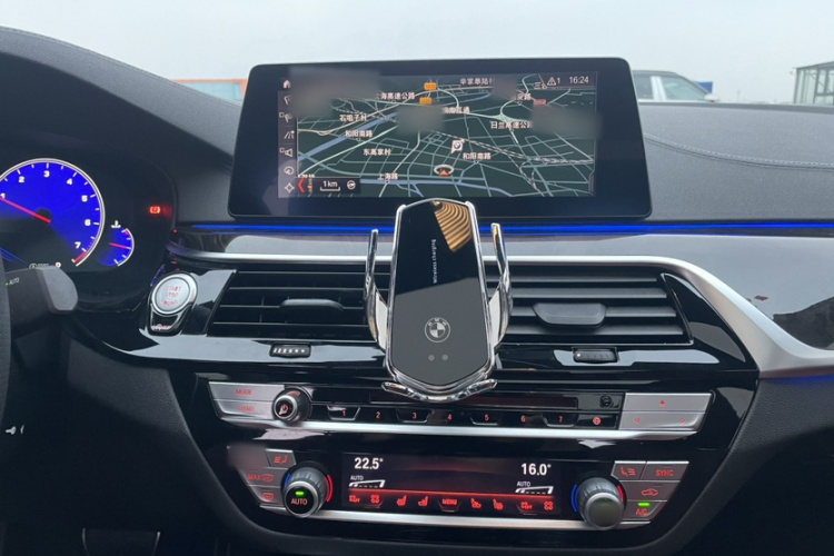 宝马5系 2019款 改款 530Li 尊享型 M运动套装局部细节16