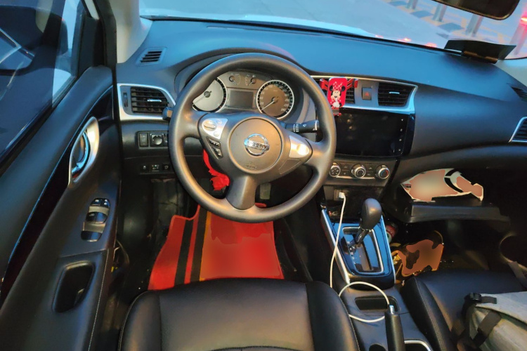 日产 轩逸 2021款 经典 1.6XL CVT豪华版中控内饰13