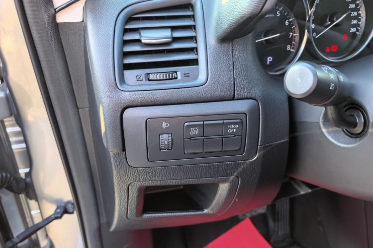 马自达CX-5 2013款 2.0L 自动两驱舒适型中控内饰7007