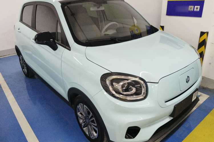 零跑汽车 零跑T03 2025款 403舒享版车身外观3