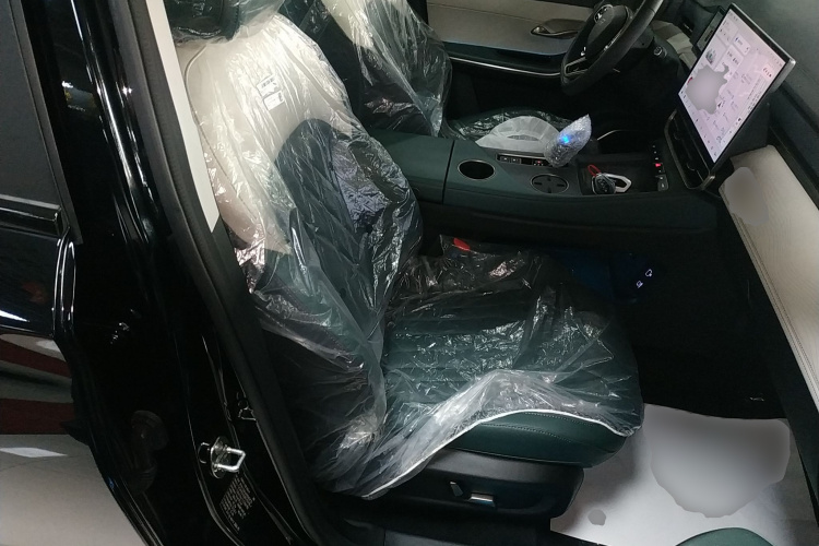 捷途山海L9 2024款 1.5TD 2DHT Pro 7座局部细节41