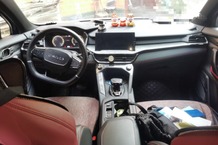 领克06 2020款 1.5T 劲Pro中控内饰12