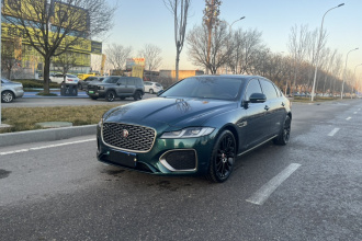 捷豹XFL 2024款 2.0T P250 两驱尊享豪华版