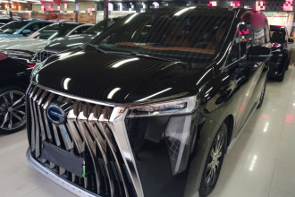 广汽传祺 传祺E9 2025款 E9 超级快充 尊享