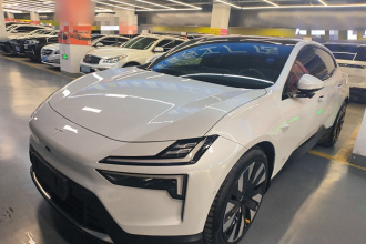 Polestar极星 Polestar 4 2023款 单电机标准续航PLUS