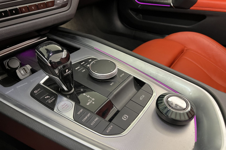 宝马Z4 2019款 sDrive 25i M运动曜夜套装中控内饰7001