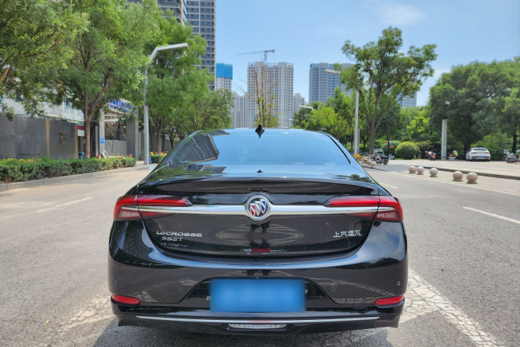 别克 君越 2022款 552T 豪华型车身外观6006