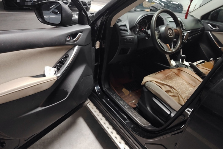 马自达CX-5 2013款 2.0L 自动两驱舒适型中控内饰7003