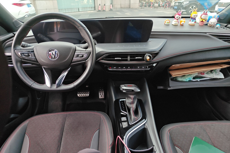 别克 威朗 2023款 Pro GS 疾风版中控内饰12