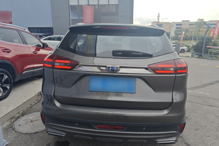 吉利汽车 博越 2018款 1.8TD 自动两驱智尊型4G互联版车身外观6