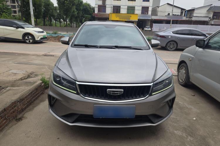 吉利汽车 帝豪 2021款 UP 1.5L CVT豪华型车身外观2