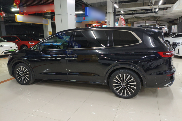 大众 威然 2024款 380TSI 尊贵版车身外观4