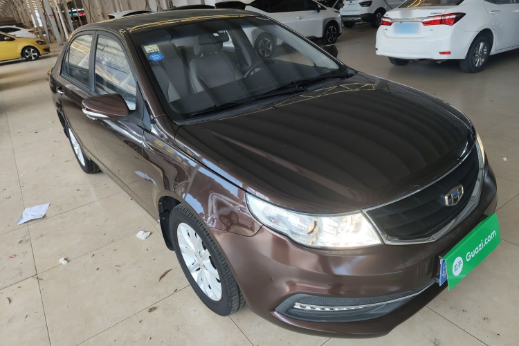 吉利汽车 远景 2015款 1.3T 手动尊贵型车身外观3