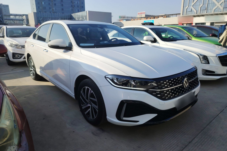 大众 朗逸 2024款 1.5L 自动星空五百万版车身外观3