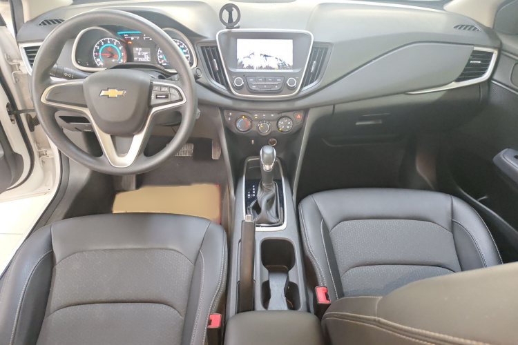 雪佛兰 科沃兹 2019款 320 自动欣悦版中控内饰7002