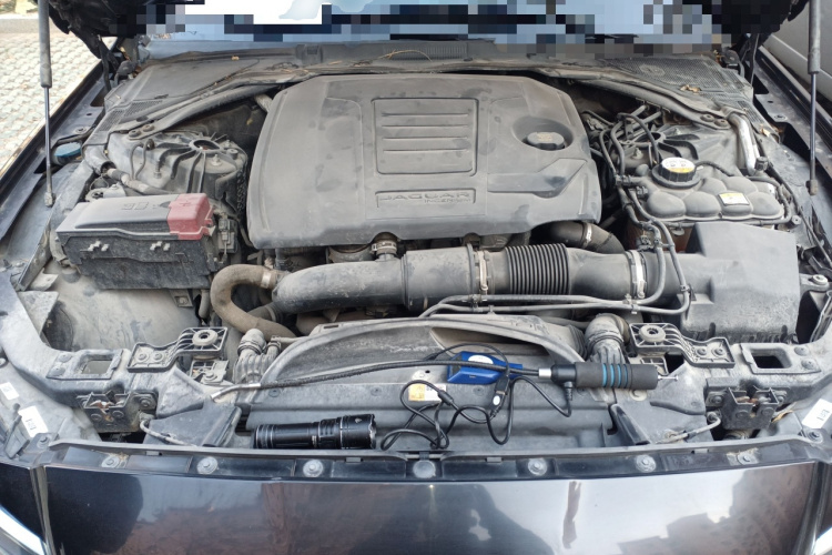 捷豹XFL 2018款 XFL 2.0T 250PS 豪华版局部细节24