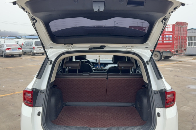 长安CS35PLUS 2018款 1.6L 自动畅联版 国V局部细节23