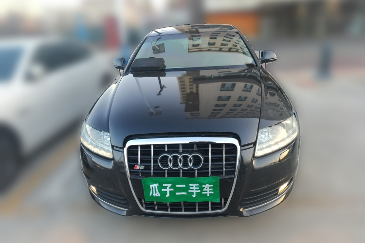 奥迪A6L 2011款 2.8 FSI 舒适型车身外观2