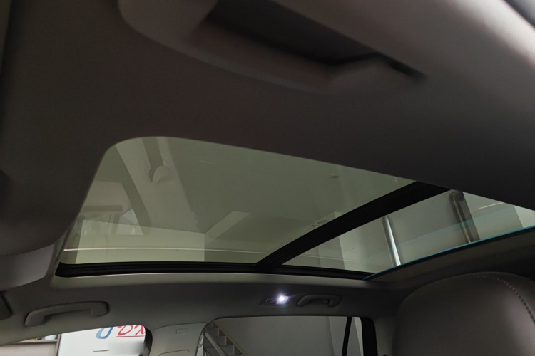 大众 途观L 2018款 330TSI 自动两驱豪华版中控内饰22