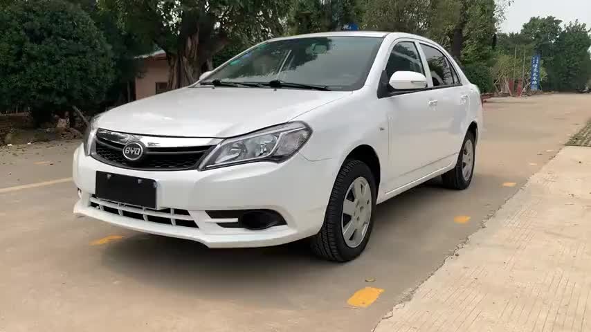 比亚迪F3 2015款 节能版 1.5L 手动舒适型实拍1