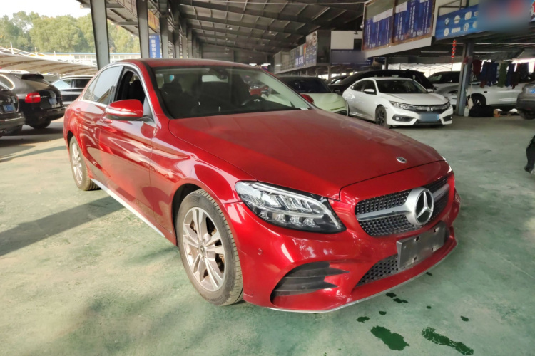 奔驰C级 2020款 改款 C 200 L 时尚型运动版车身外观3