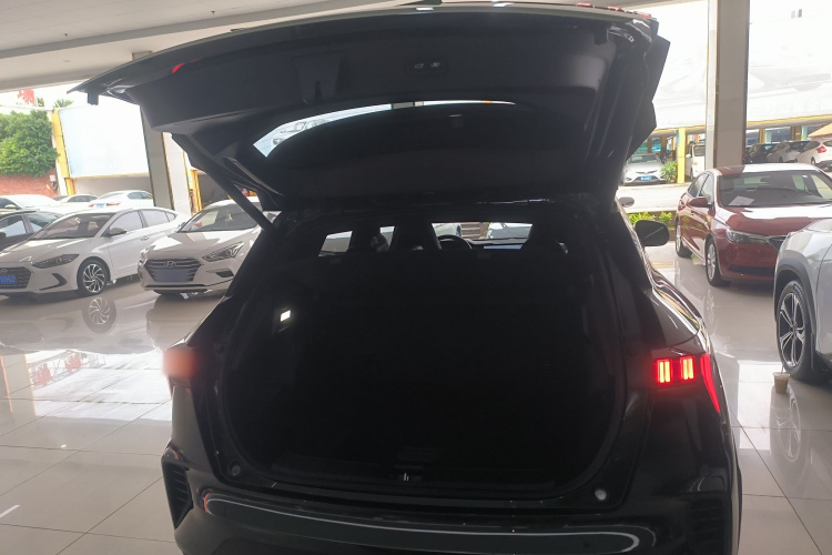 领克06 EM-P 2023款 1.5T Remix PHEV Pro局部细节23