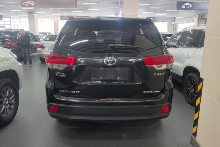 丰田 汉兰达 2018款 2.0T 四驱尊贵版 7座 国V车身外观6007