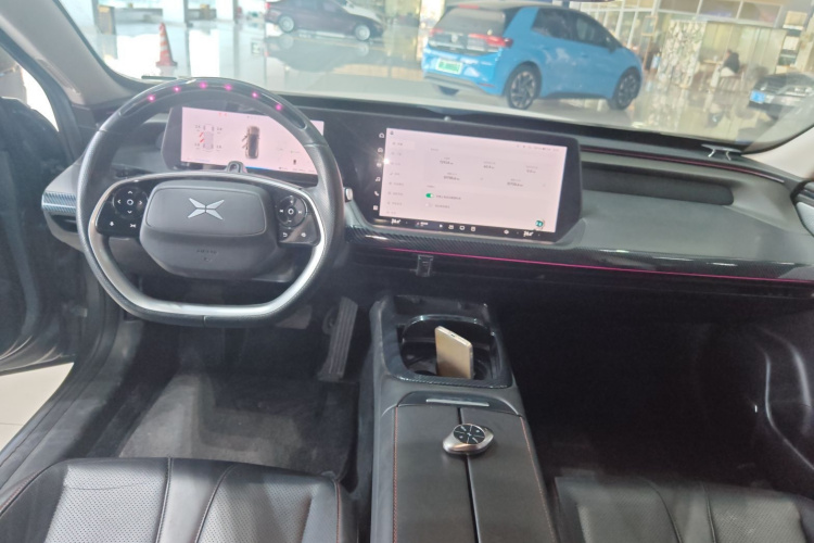 小鹏P7 2020款 562E性能版中控内饰7002