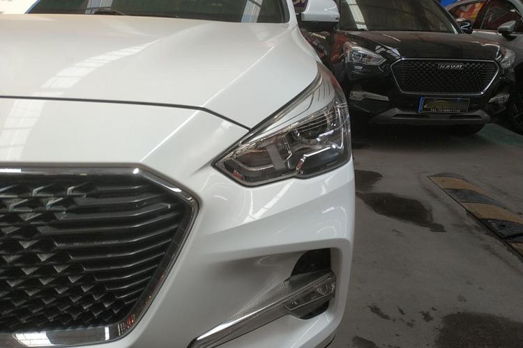 哈弗M6 2018款 改款 1.5T DCT两驱精英型车身外观36