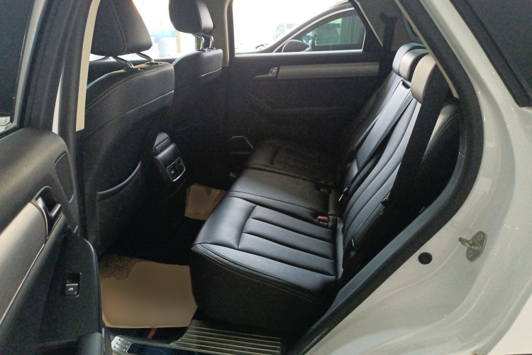 比亚迪 唐 2019款 2.0T 自动智联尊悦型 7座 国VI中控内饰21