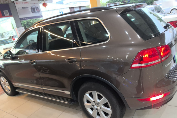 大众 途锐 2014款 3.0TSI 新锐版车身外观4