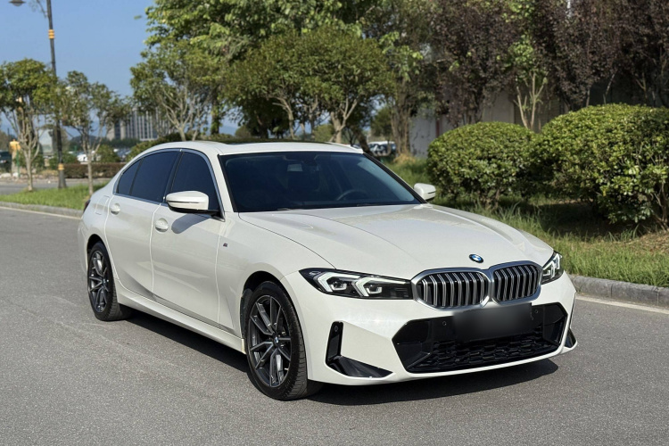 宝马3系 2023款 320Li M运动套装车身外观6002