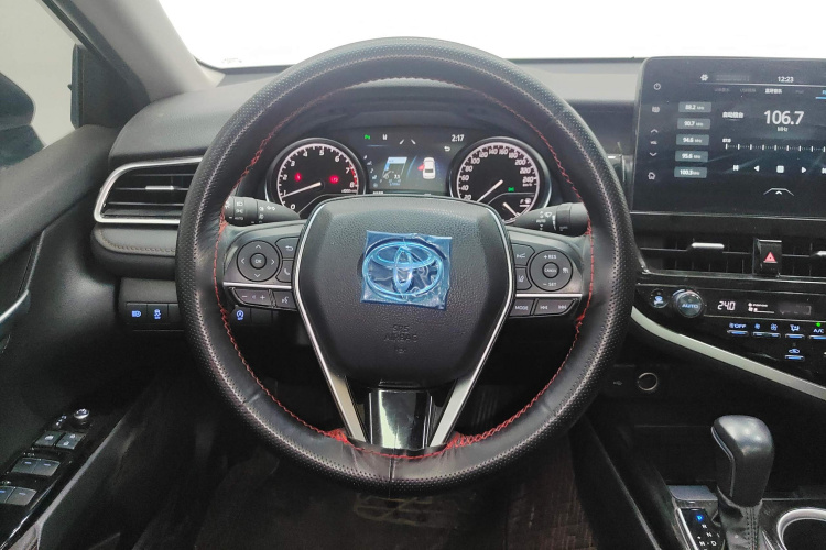 丰田 凯美瑞 2021款 2.0G 豪华版中控内饰13