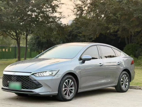 比亚迪 秦PLUS 2021款 DM-i 120KM 旗舰型