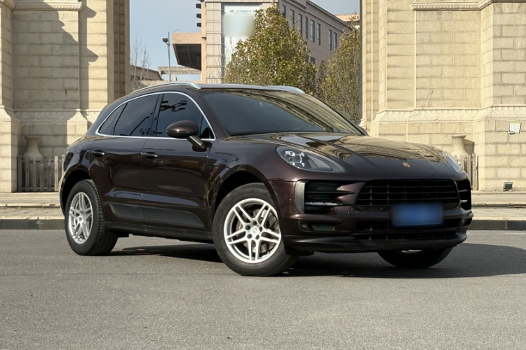 保时捷 2020款 Macan 2.0T车身外观6008