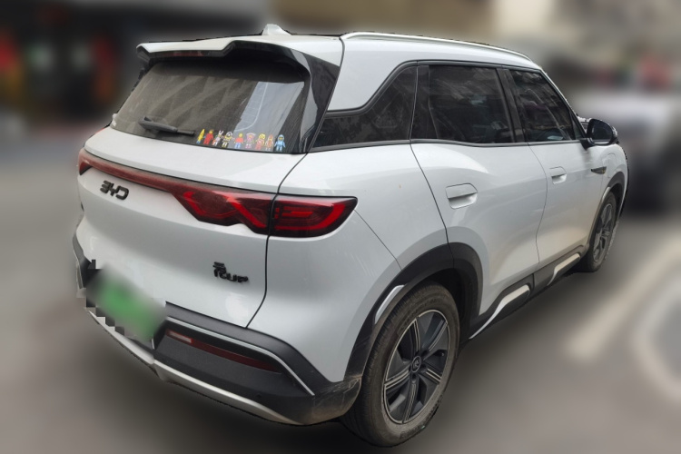 比亚迪 元UP 2024款 401KM 超越型车身外观7