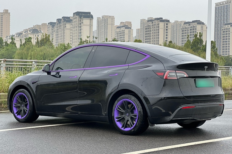 特斯拉 Model Y 2022款 后轮驱动版车身外观6002