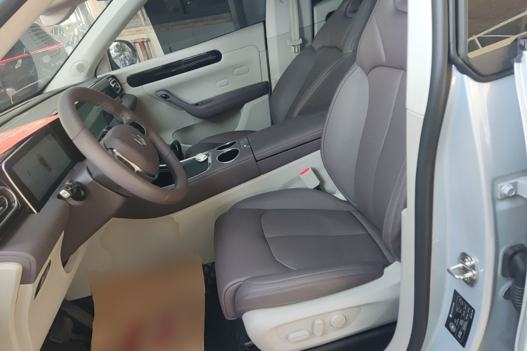 零跑汽车 零跑C11 2023款 增程 200舒享版中控内饰19