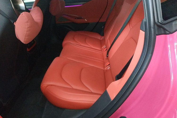 小米汽车 小米SU7 2024款 后驱超长续航高阶智驾Pro版中控内饰7004