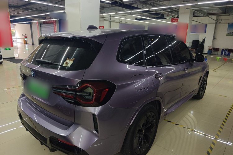 宝马iX3 2022款 创领型车身外观7