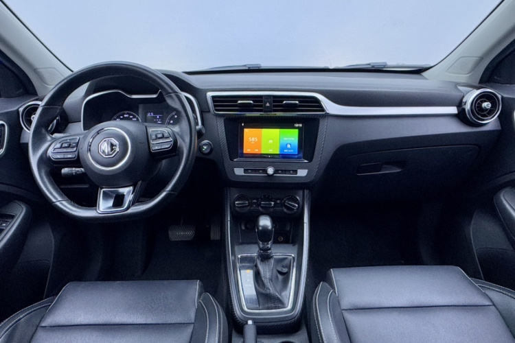 名爵ZS 2018款 1.5L 自动精英版 国V中控内饰7002