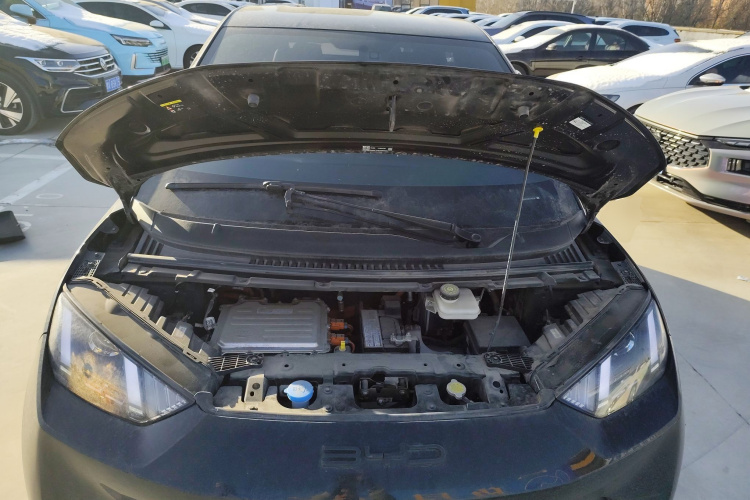 比亚迪 海鸥 2023款 活力版机舱底盘24