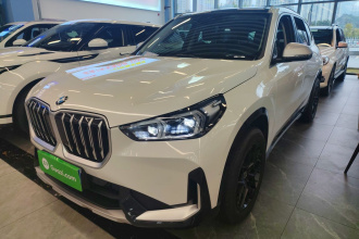 宝马X1 2023款 sDrive20Li X设计套装