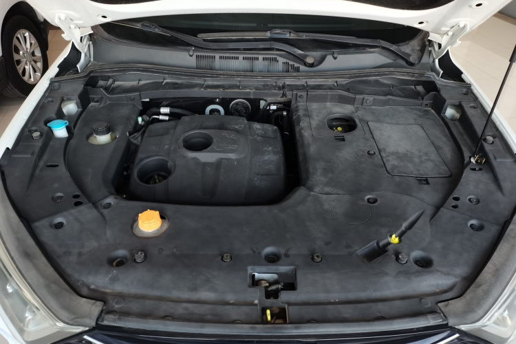 长安欧尚X7 2020款 1.5T 自动旗舰型机舱底盘24