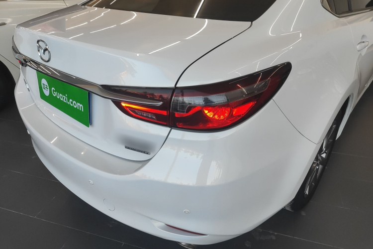 马自达 阿特兹 2020款 2.0L 蓝天豪华版车身外观9