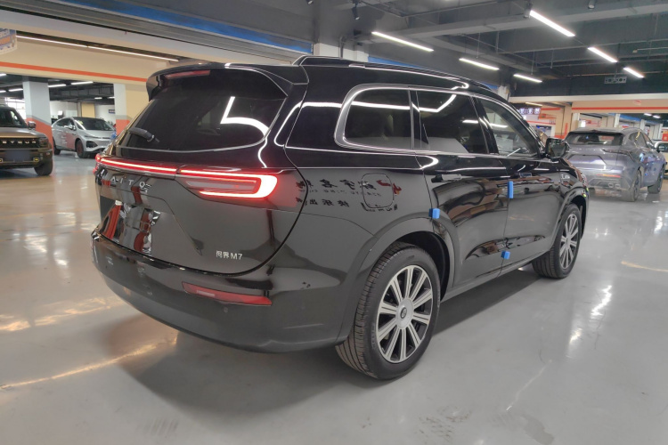 鸿蒙智行 问界M7 2024款 1.5T 智驾后驱Pro版 5座车身外观6004