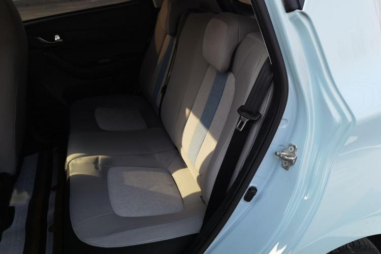 长安欧尚 奔奔E-Star 2020款 心悦版 磷酸铁锂（31.95kWh）中控内饰7001