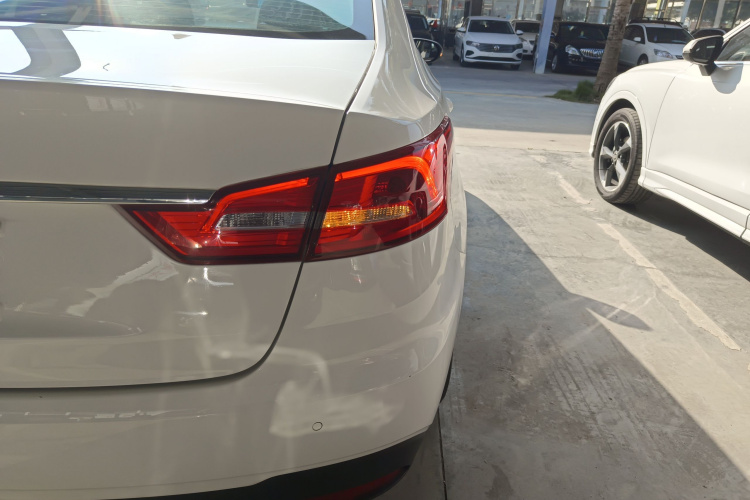 福特 福睿斯 2019款 改款 1.5L 自动悦享型 国VI车身外观6006