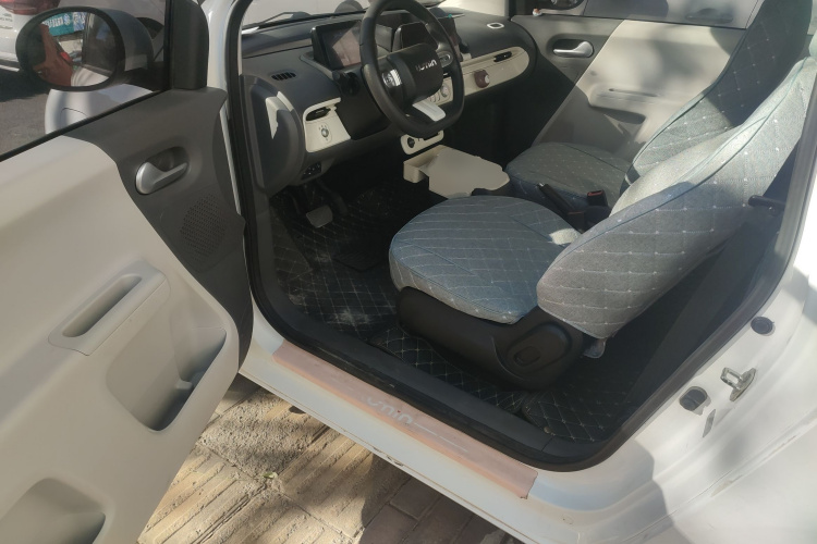 长安启源 长安Lumin 2022款 210km 香甜款中控内饰20