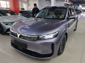 岚图汽车 岚图FREE 2025款 FREE+ 四驱乾崑版